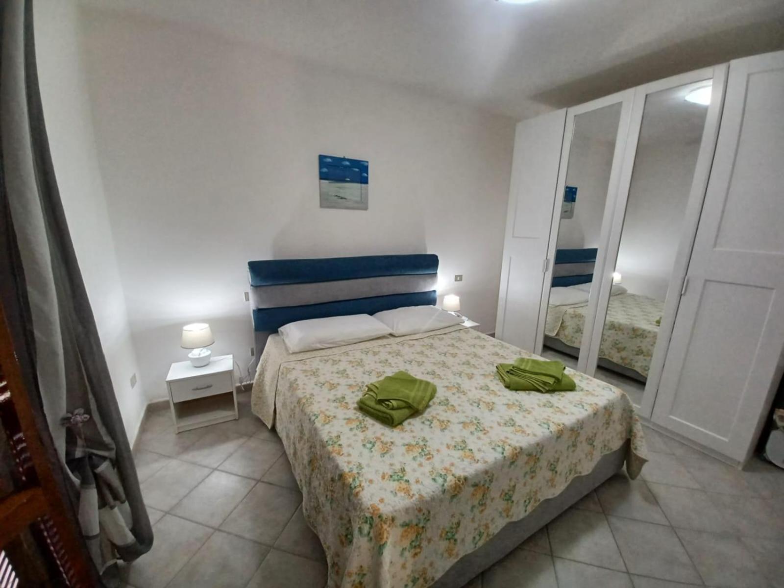마리넬라 Casa Sibilla Bi-Locale Con Terrazza A 60 Metri Dal Mare 아파트 외부 사진